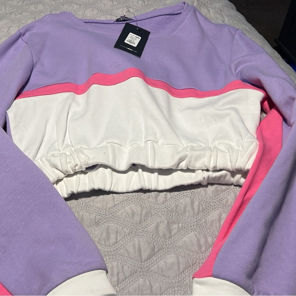Fashion Nova cropped sweatshirt